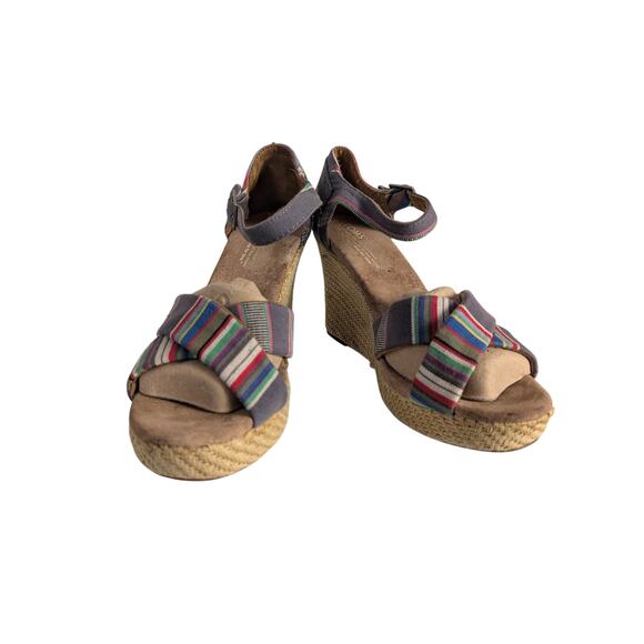 TOMS Women's Casual Wedge Sandals Blue Stripe Fabric Ankle Strap Platform Size 9 - Picture 1 of 9